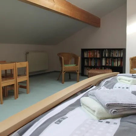 Appartamento Geraeumige In Mit Garten