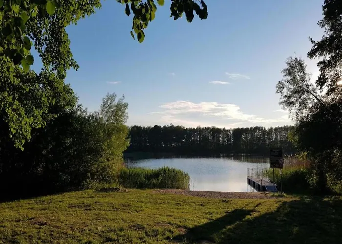 Geraeumige In Mit Garten * Boddin