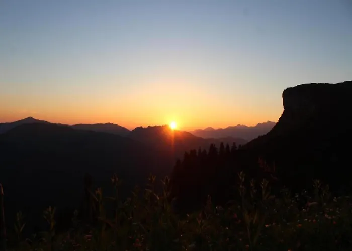 Apartamento Geraeumige In Mit Garten